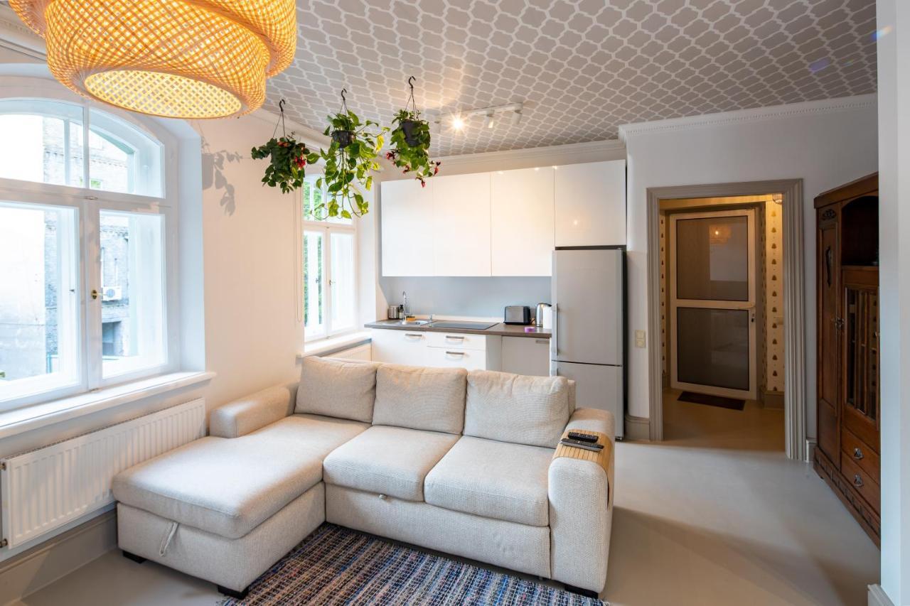 Hidden Gem Apartment Riga Exterior photo